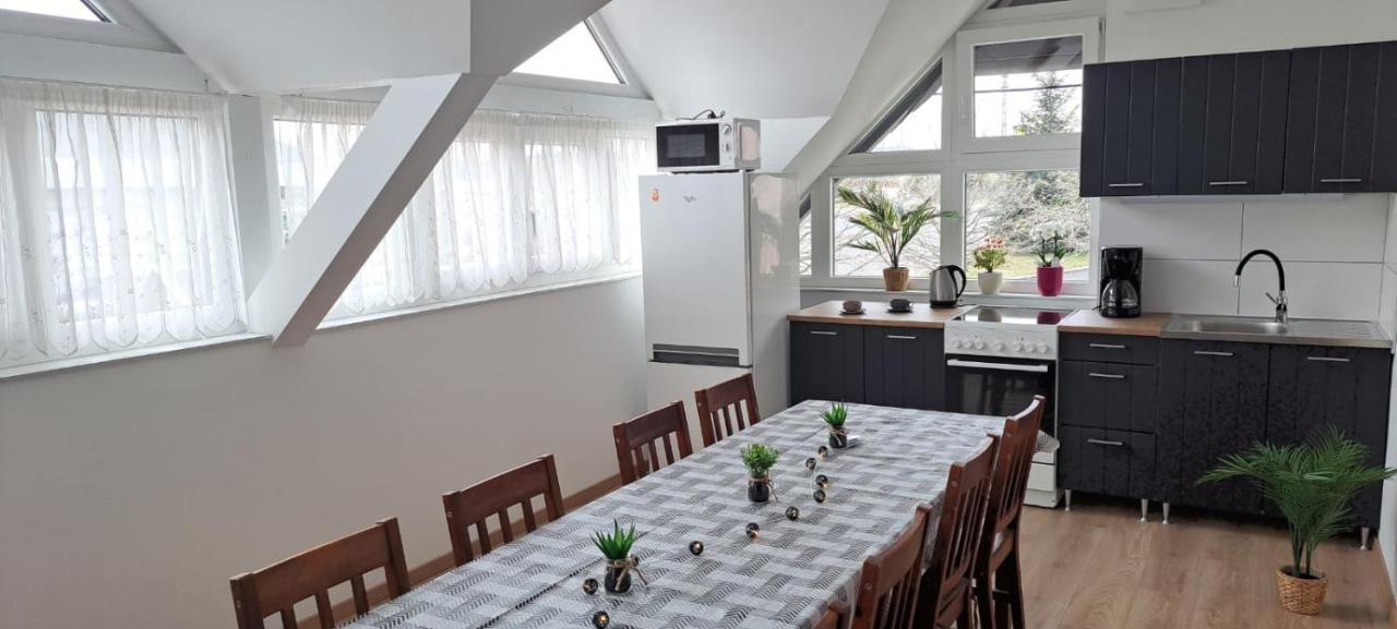 Babi Apartmanhaz Дьєнешдіаш Екстер'єр фото